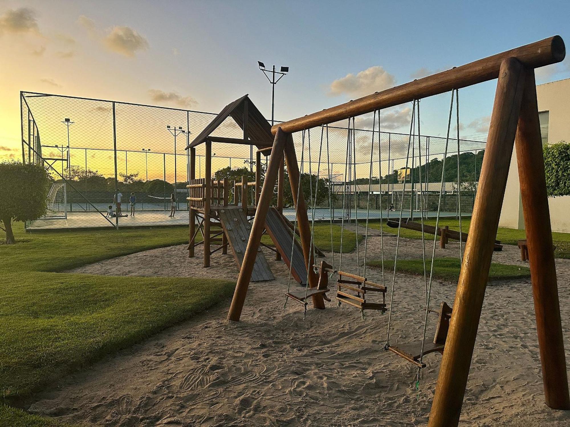 Bangalo Luxo Praia Dos Carneiros Beach Resort ภายนอก รูปภาพ